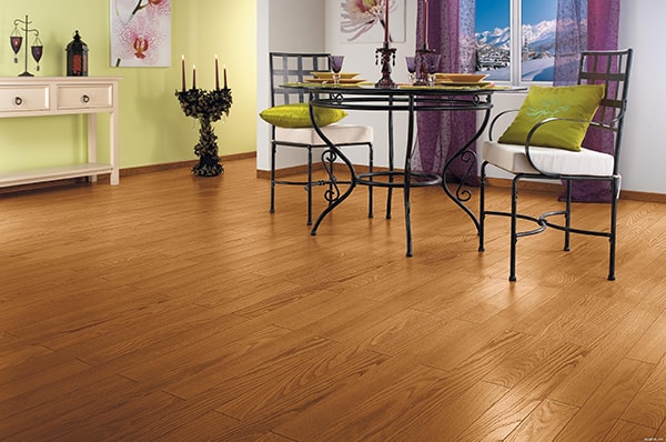 Kinh nghiệm lựa chọn sàn gỗ phòng khách phù hợp cho gia đình